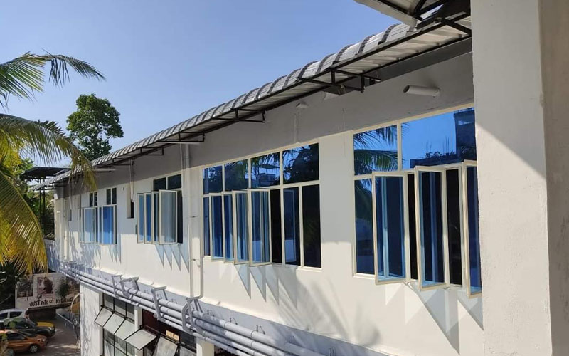 Best Aluminium Z Window Services In Delhi NCR
